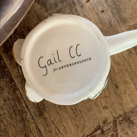 Anthropologie Rare Fauna Fete Swan Mug with Gold Details - Picture 6 of 10